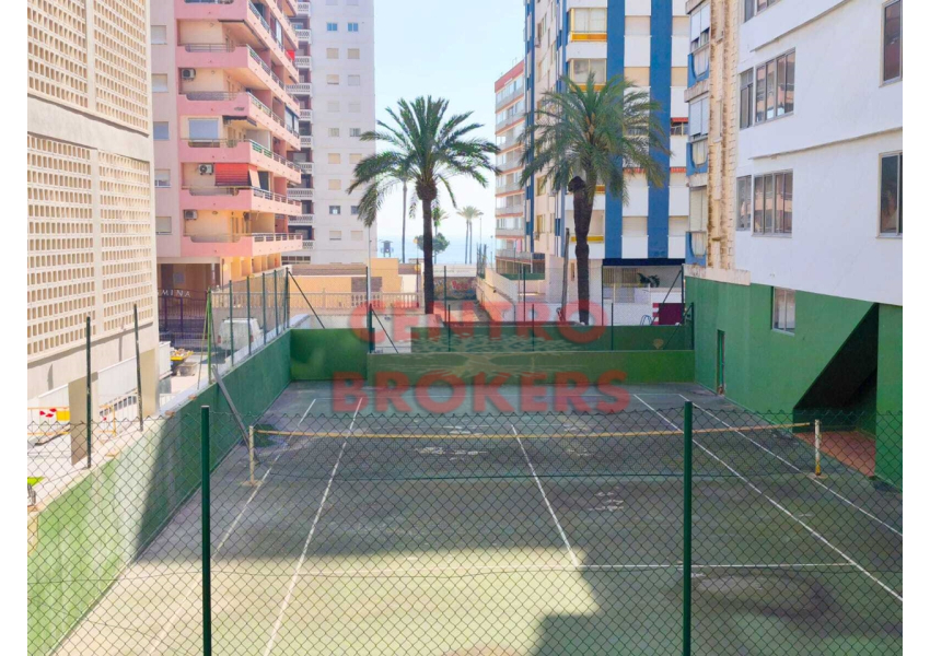Apartament z 2 sypialniami 100 metrów od plaży w Cullera, Walencja
